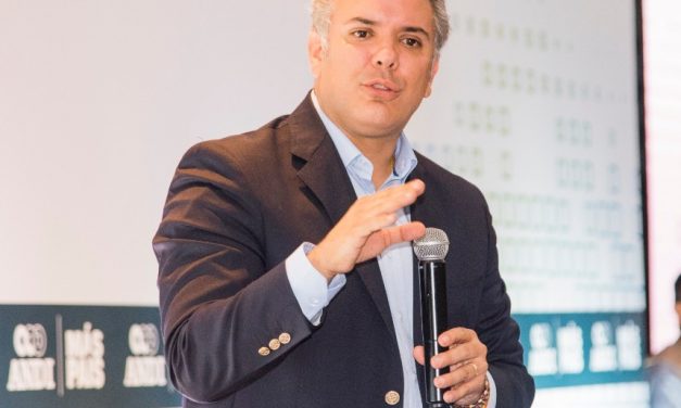 El debate es sobre el modelo de país que queremos para los próximos cuatro años: Iván Duque