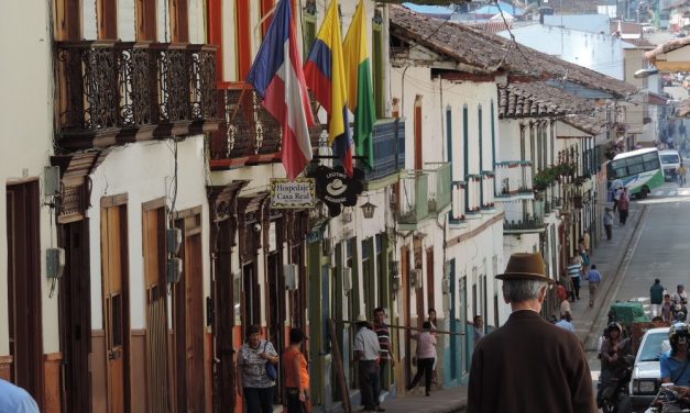 DECRETO DEL GOBIERNO NACIONAL PERMITE QUE 15 MUNICIPIOS DE CALDAS CON RECURSOS DE REGALÍAS PARA EL POSCONFLICTO DEFINAN PROYECTOS DE MANERA AUTÓNOMA. EL MONTO ASCIENDE A 24 MIL 790 MILLONES DE PESOS