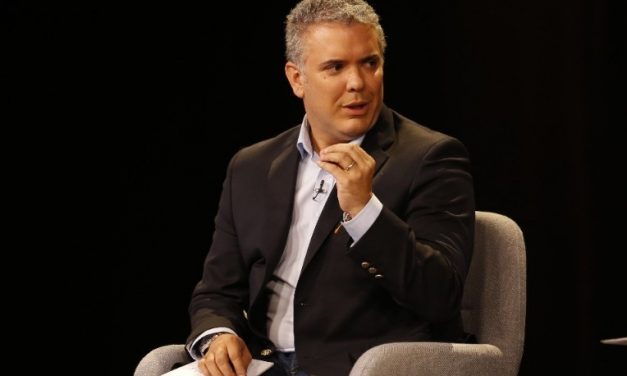 A Medellín la voy a respaldar para derrotar todas las estructuras del crimen: Duque