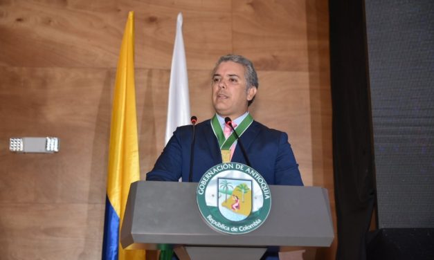 Respaldo a iniciativa para regular dosis de aprovisionamiento de droga, expresa Jefe del Estado