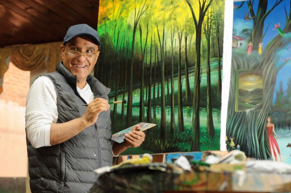 CABALGANDO AL INFINITO TRAS LOS COLORES DEL MAESTRO HENRY ARIAS