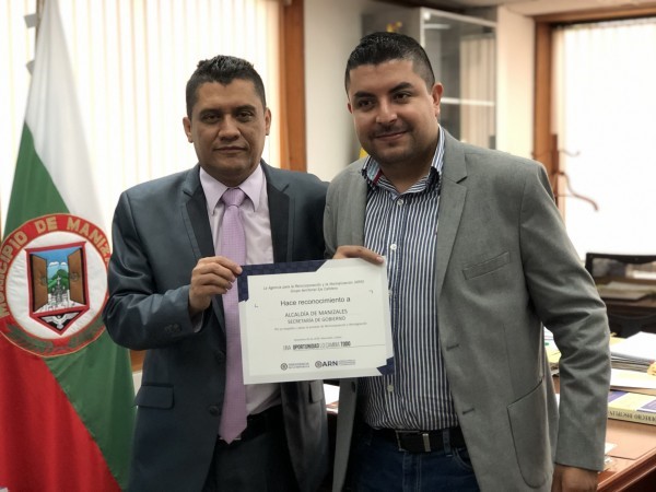 ALCALDÍA DE MANIZALES ES RECONOCIDA POR SU APOYO A PROCESOS DE REINCORPORACIÓN A LA VIDA CIVIL