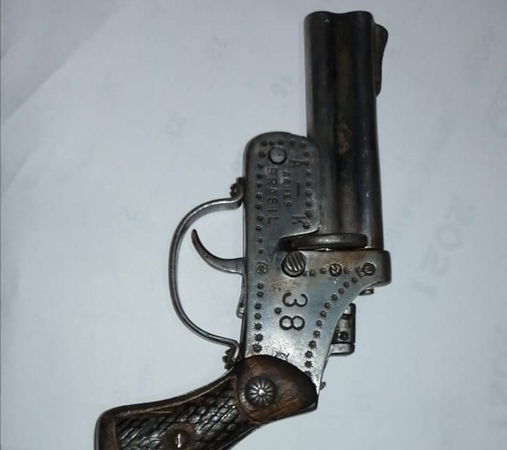 CAPTURADO CIUDADANO POR EL DELITO DE TRÁFICO, FABRICACIÓN O PORTE DE ARMA DE FUEGO Y/O MUNICIONES  ACCIONES ENCAMINADAS A LA PROTECCIÓN DE LA VIDA